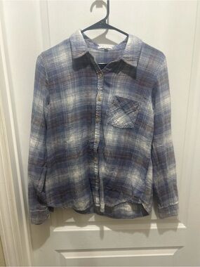 Maurice’s M Blue Plaid Button-Up women’s Shirt